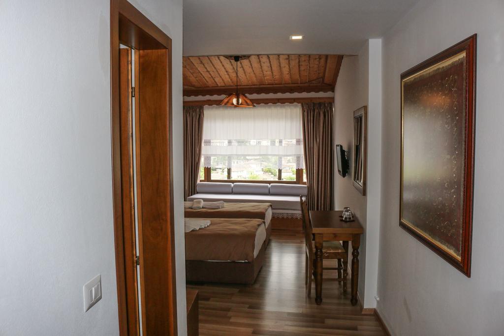 Hotel Kodra Гирокастра Экстерьер фото