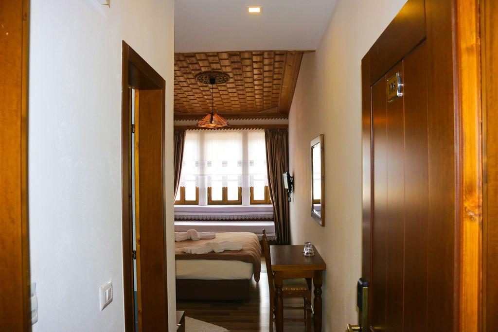Hotel Kodra Гирокастра Экстерьер фото
