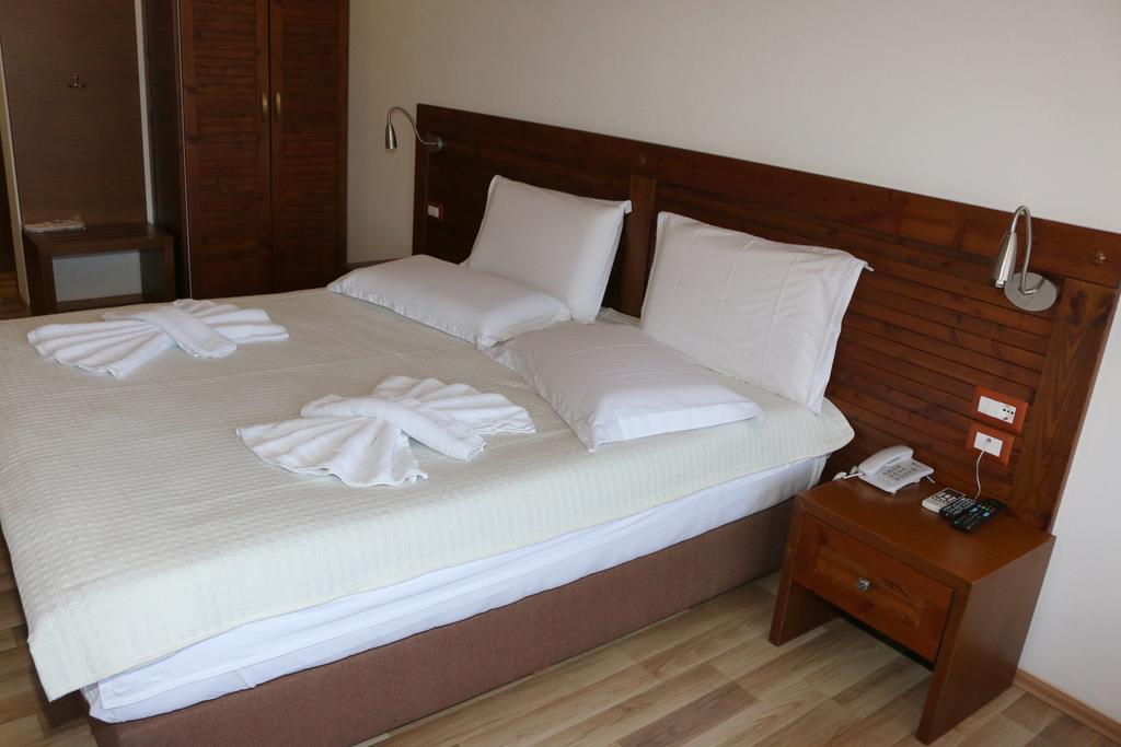 Hotel Kodra Гирокастра Экстерьер фото