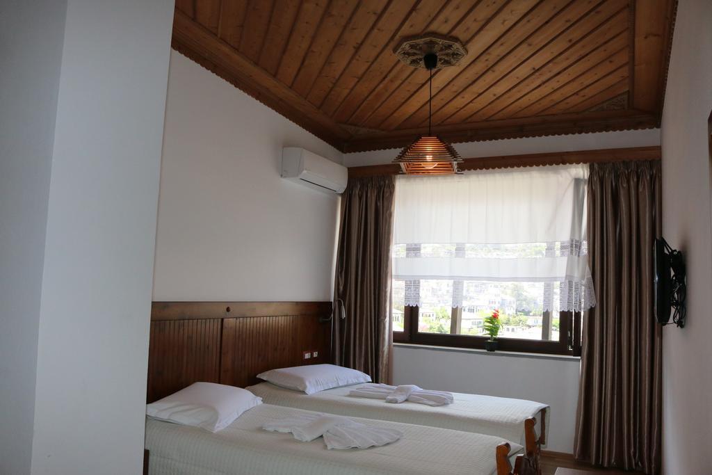 Hotel Kodra Гирокастра Экстерьер фото