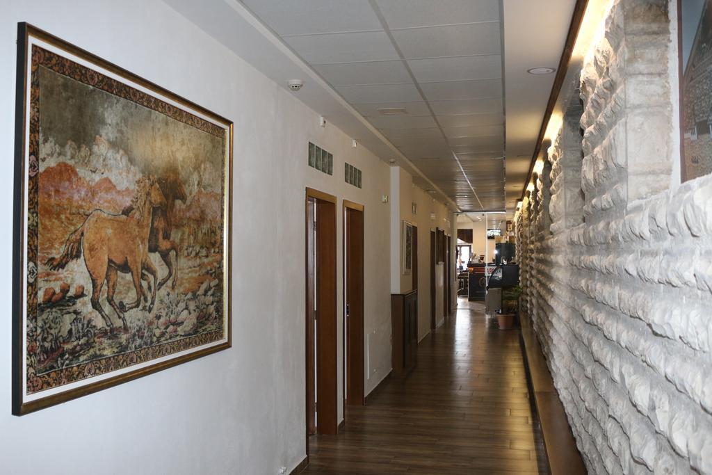 Hotel Kodra Гирокастра Экстерьер фото