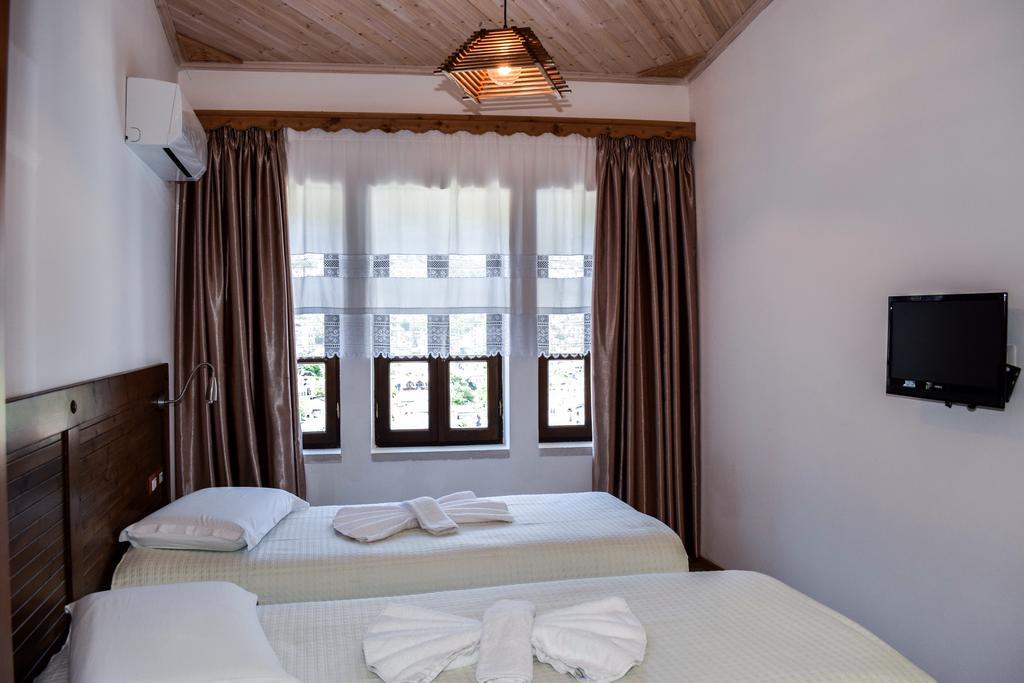 Hotel Kodra Гирокастра Экстерьер фото